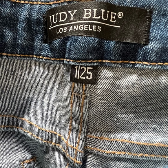 Judy Blue Slim Fit Cute Ankle Jeans- 1/25 - Picture 11 of 11